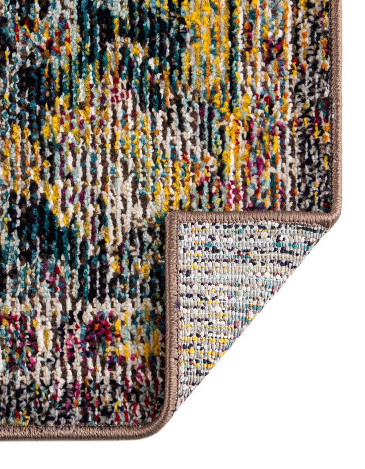 Detail image of  5' x 8' 2 Amulet Rug