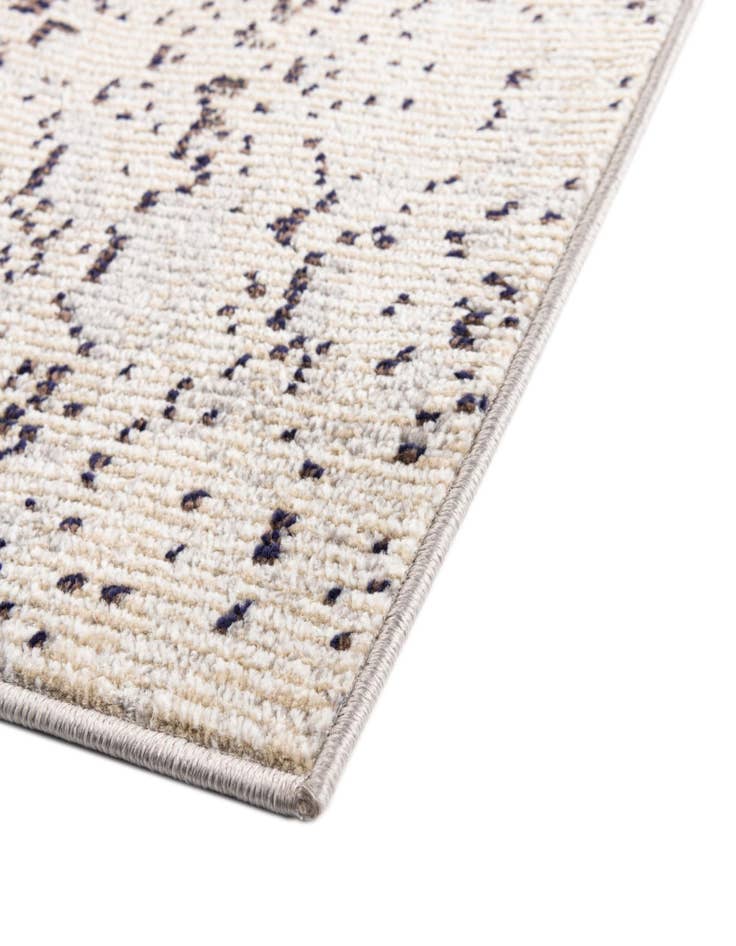 Detail image of  4' x 6' Amulet Rug