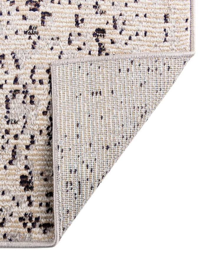 Detail image of  4' x 6' Amulet Rug