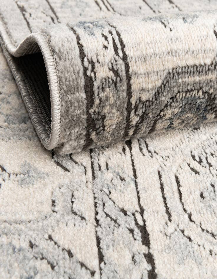 Detail image of  3' 3 x 5' 3 Andromeda Rug