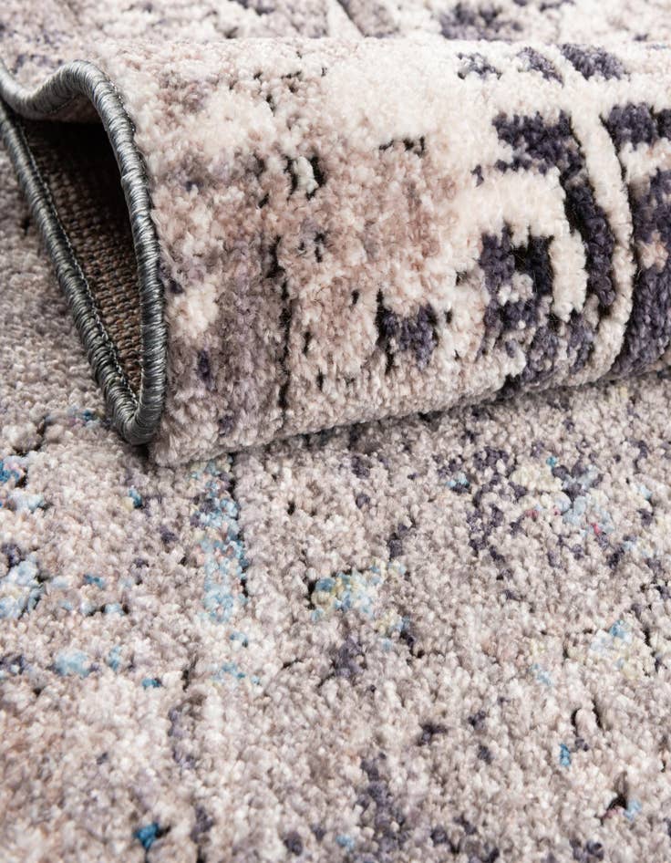 Detail image of  5' x 7' 7 Andromeda Rug