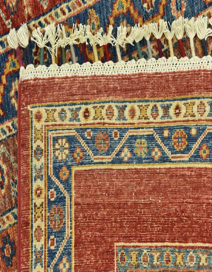 Detail image of  5' 2 x 6' 9  Hand Knotted Ariana Ziegler Rug