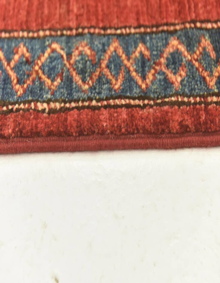 Detail image of  5' 2 x 6' 5  Hand Knotted Ariana Ziegler Rug