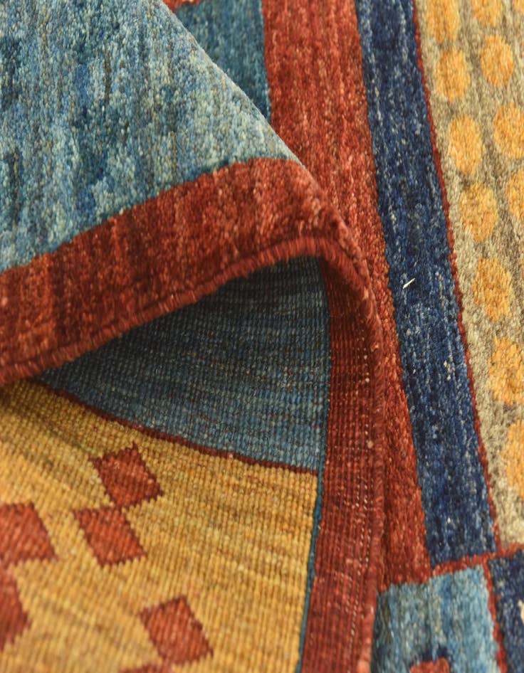 Detail image of  6' 8 x 9' 10  Hand Knotted Ariana Ziegler Rug