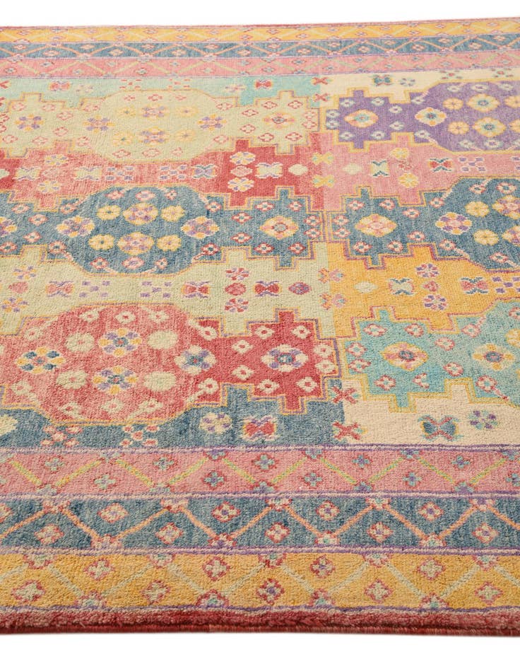Detail image of  6' 5 x 9' 10  Hand Knotted Ariana Ziegler Rug