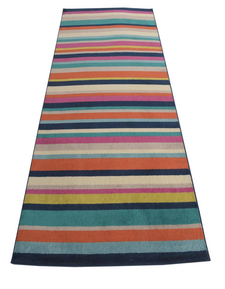 Detail image of  5' 3 x 7' 9 Azalea Rug