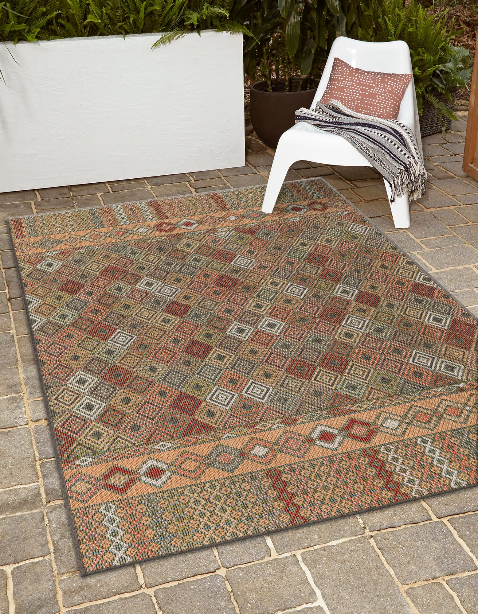 Multicolor 5' 3 x 7' 7 Baja Indoor / Outdoor Rug | Rugs.com