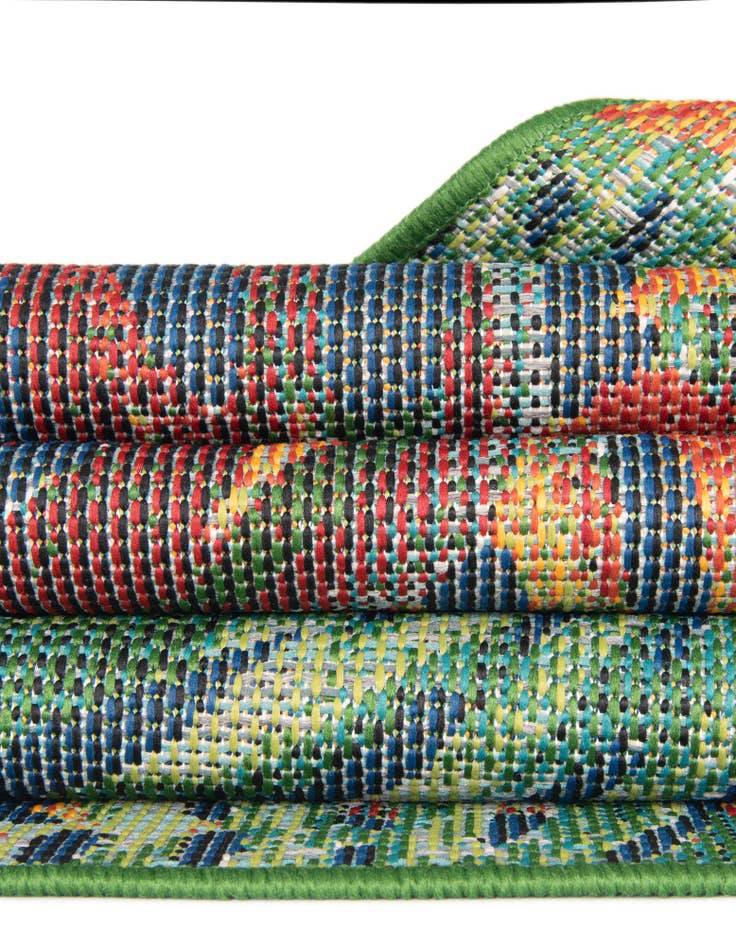 Detail image of  7' 10 x 10'  Washable Baja Indoor / Outdoor Rug