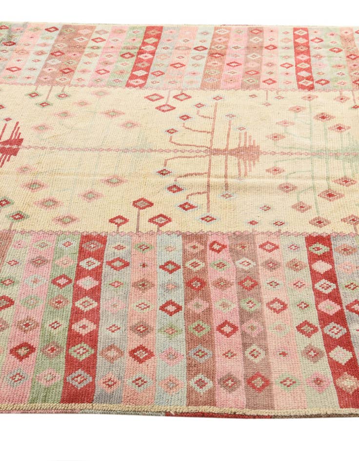 Detail image of  6' 4 x 8' 8  Hand Knotted Balouch Wool Rug