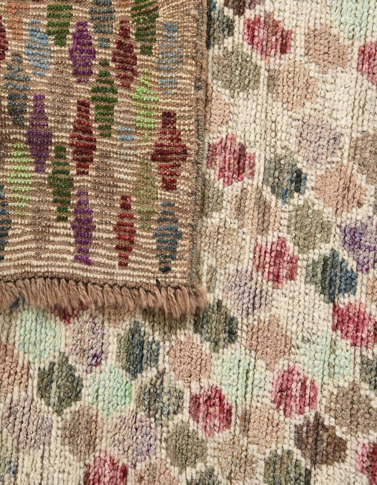 Detail image of  2' 7 x 4' 4  Hand Knotted Balouch Wool Rug
