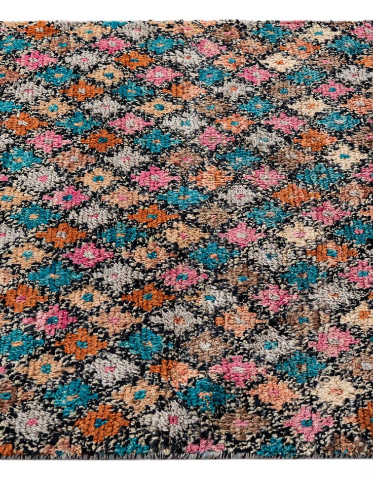 Detail image of  3' 2 x 5' 2  Hand Knotted Balouch Wool Rug