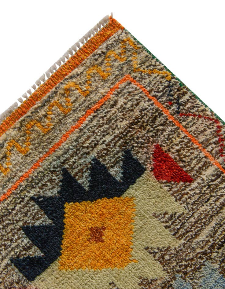 Detail image of 4' 2 x 5' 10 Hand Knotted Balouch Wool Rug