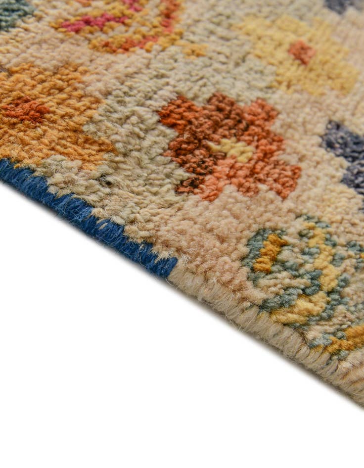 Detail image of 3' 1 x 4' 8 Hand Knotted Balouch Wool Rug