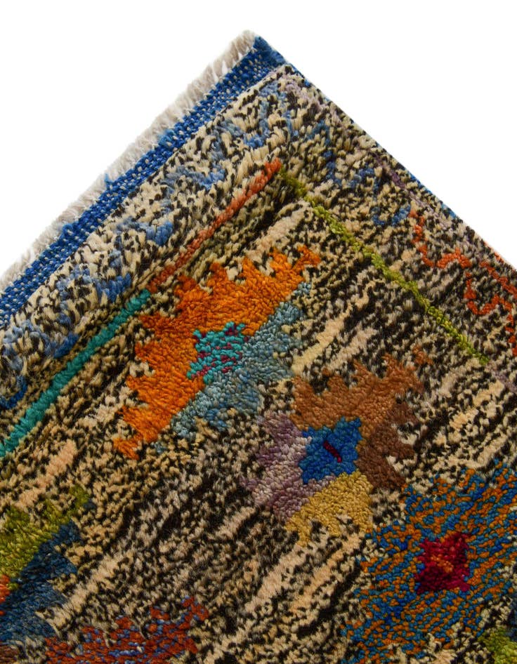 Detail image of 4' 5 x 6' 2 Hand Knotted Balouch Wool Rug