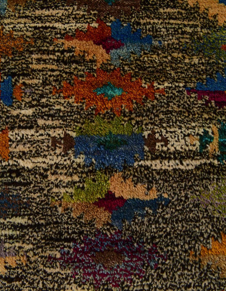 Detail image of 4' 5 x 6' 2 Hand Knotted Balouch Wool Rug