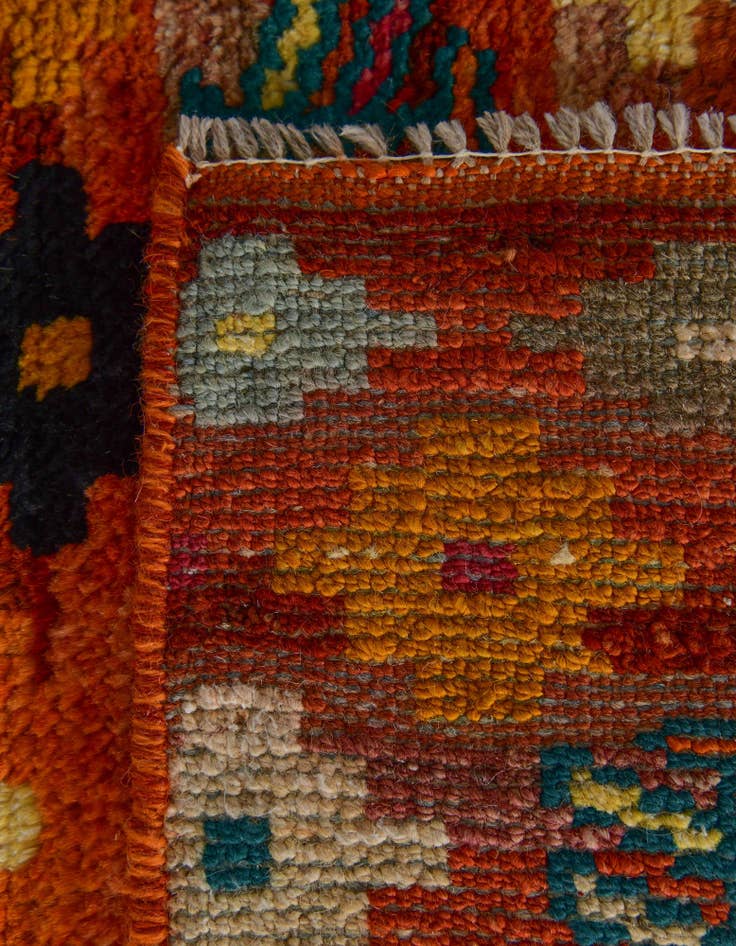 Detail image of 3' 2 x 4' 10 Hand Knotted Balouch Wool Rug