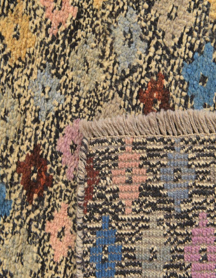 Detail image of  4' 2 x 6'  Hand Knotted Balouch Wool Rug