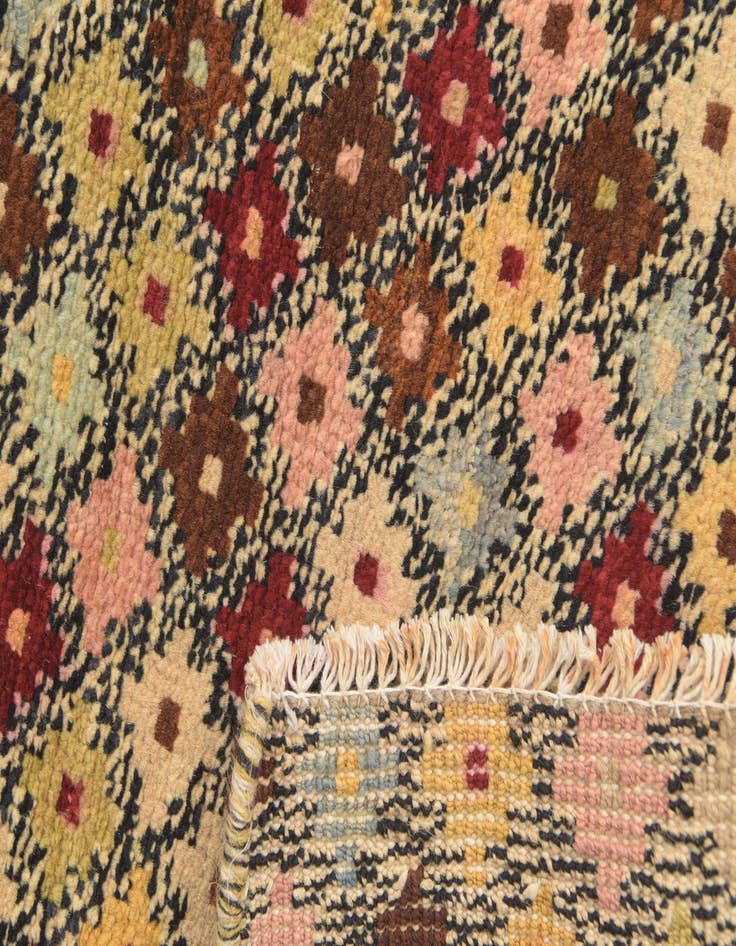 Detail image of  2' 10 x 5' 4  Hand Knotted Balouch Wool Rug