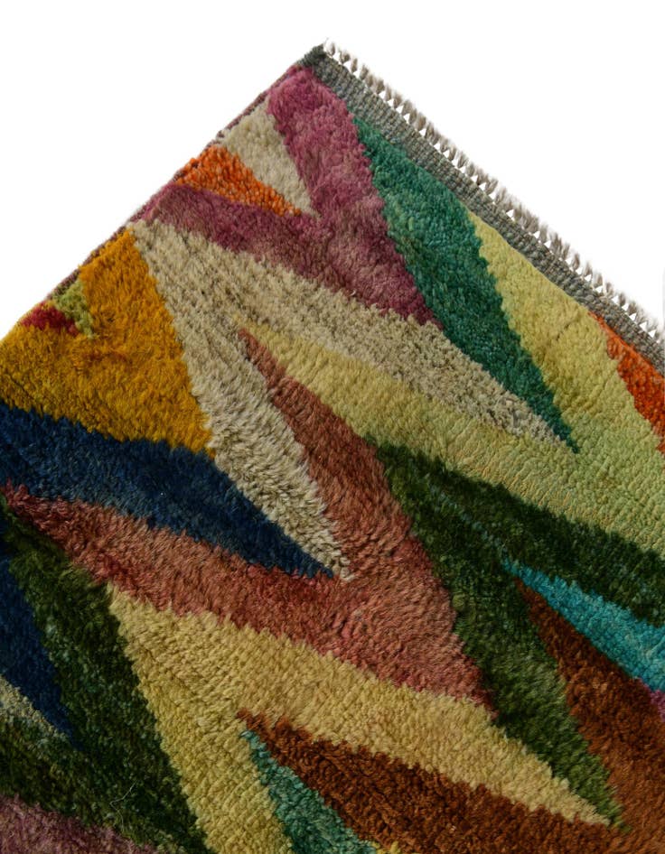 Detail image of 8' 3 x 9' 5 Hand Knotted Balouch Wool Rug