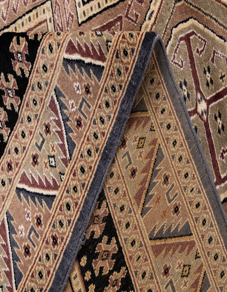 Detail image of  4' 3 x 6' 7  Hand Knotted Bokhara Rug