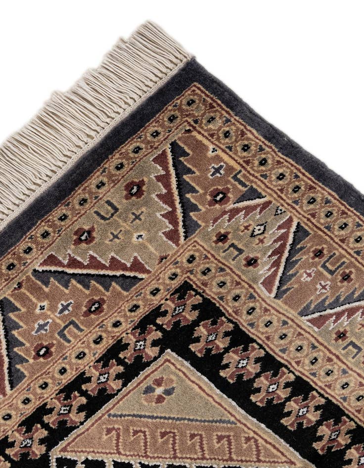 Detail image of  4' 3 x 6' 7  Hand Knotted Bokhara Rug