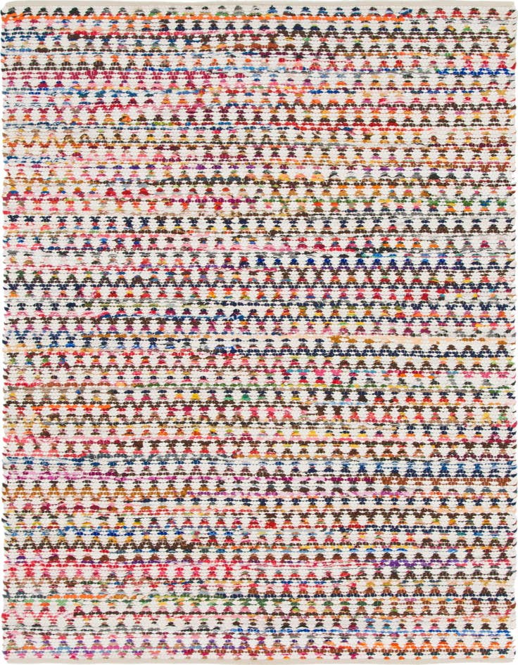 Detail image of  6' 1 x 9'  Hand Woven Braided Chindi Rug