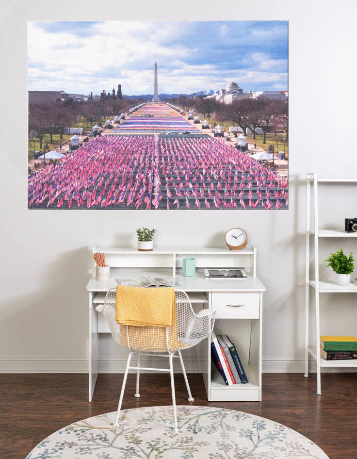 Detail image of  4' x 5' 7 Capitol Rug