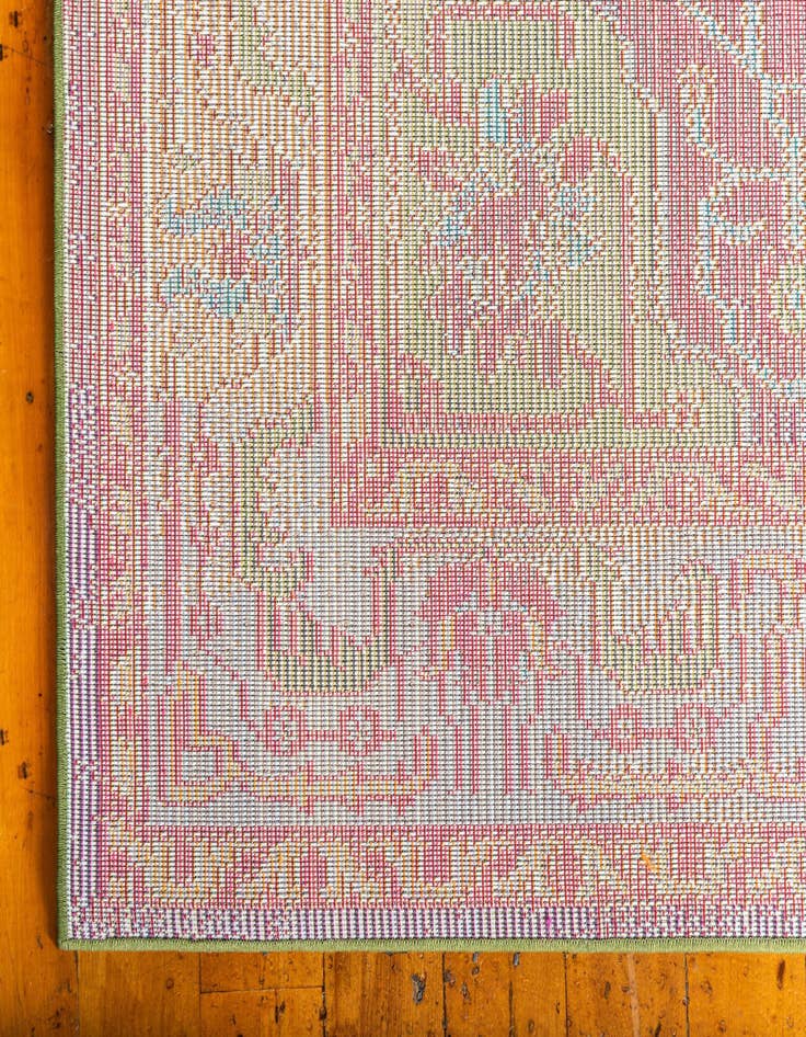 Detail image of  5' x 8'  Washable Carnevale Rug