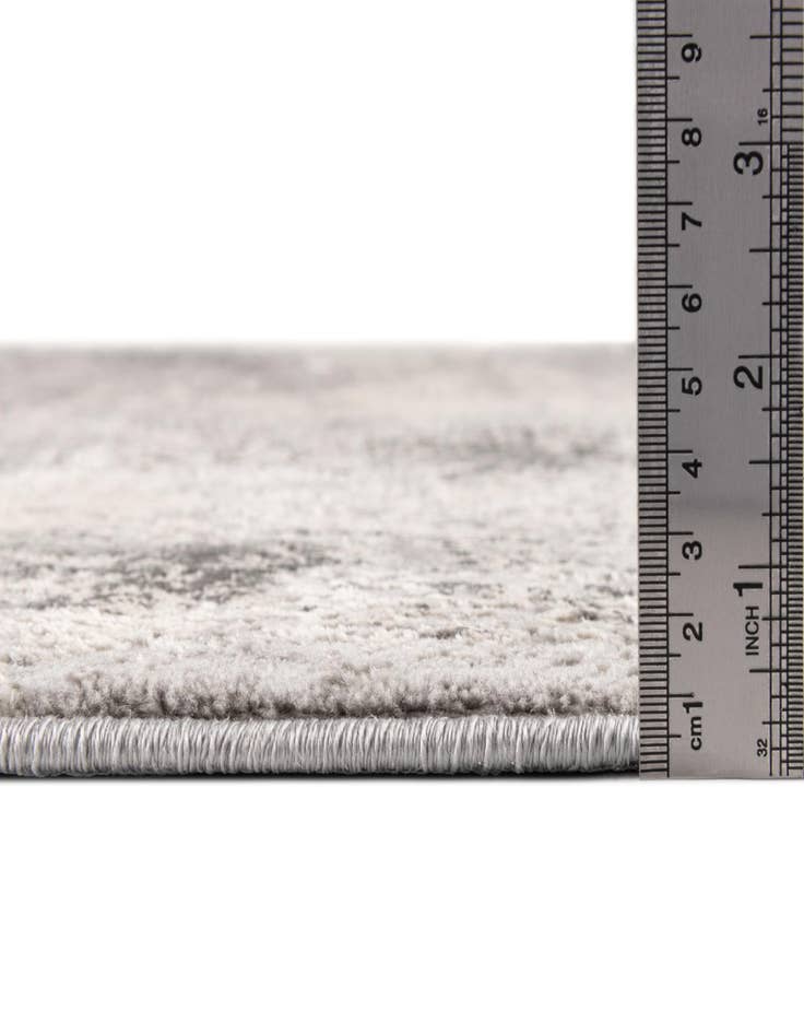 Detail image of  5' 3 x 7' 7 Caspian Rug