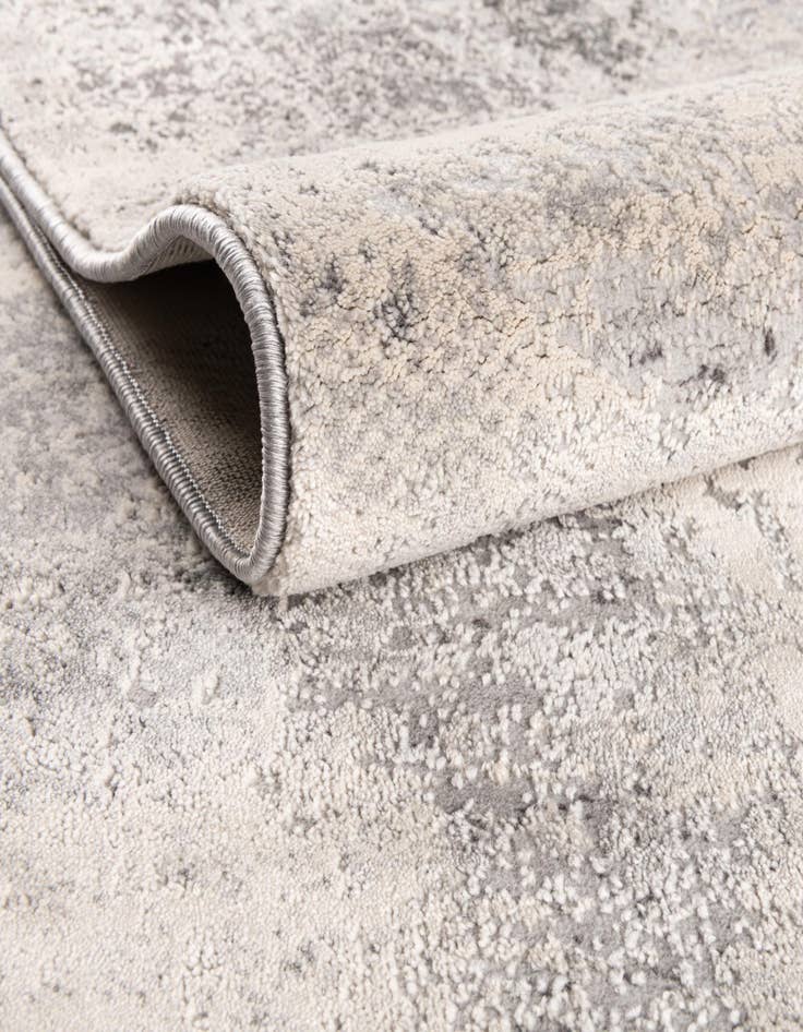 Detail image of  5' 3 x 7' 7 Caspian Rug