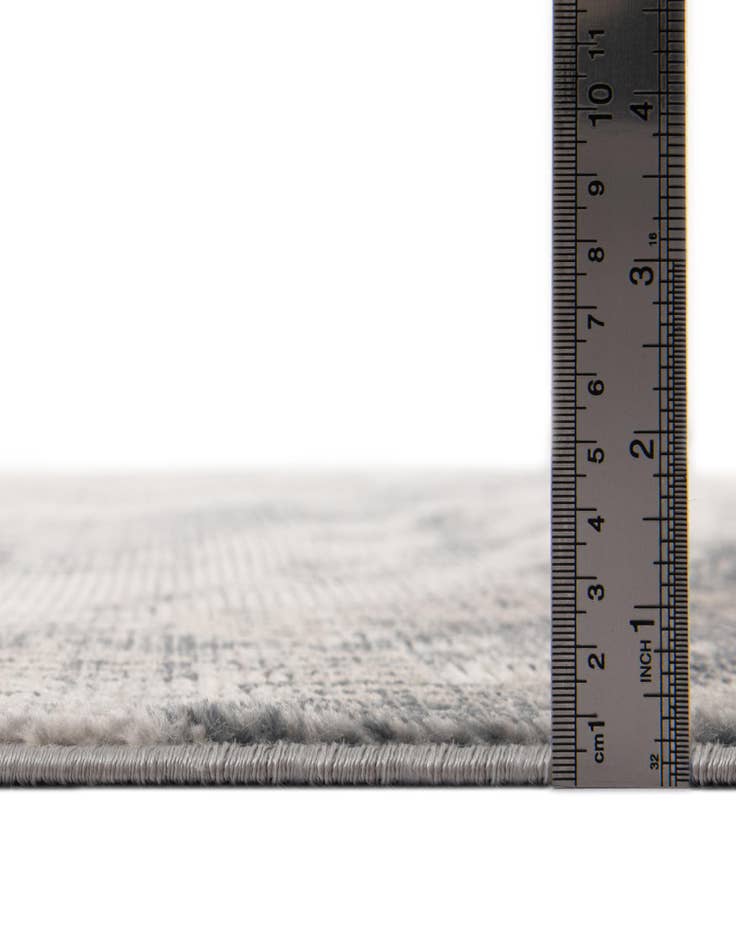 Detail image of  6' 7 x 9' 6 Caspian Rug