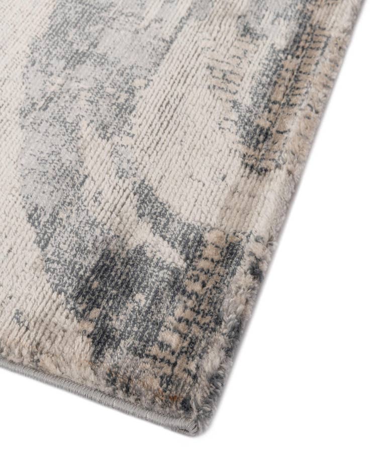 Detail image of  6' 7 x 9' 6 Caspian Rug