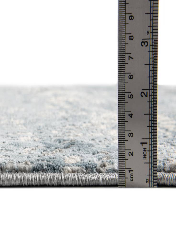 Detail image of  5' 3 x 7' 7 Caspian Rug