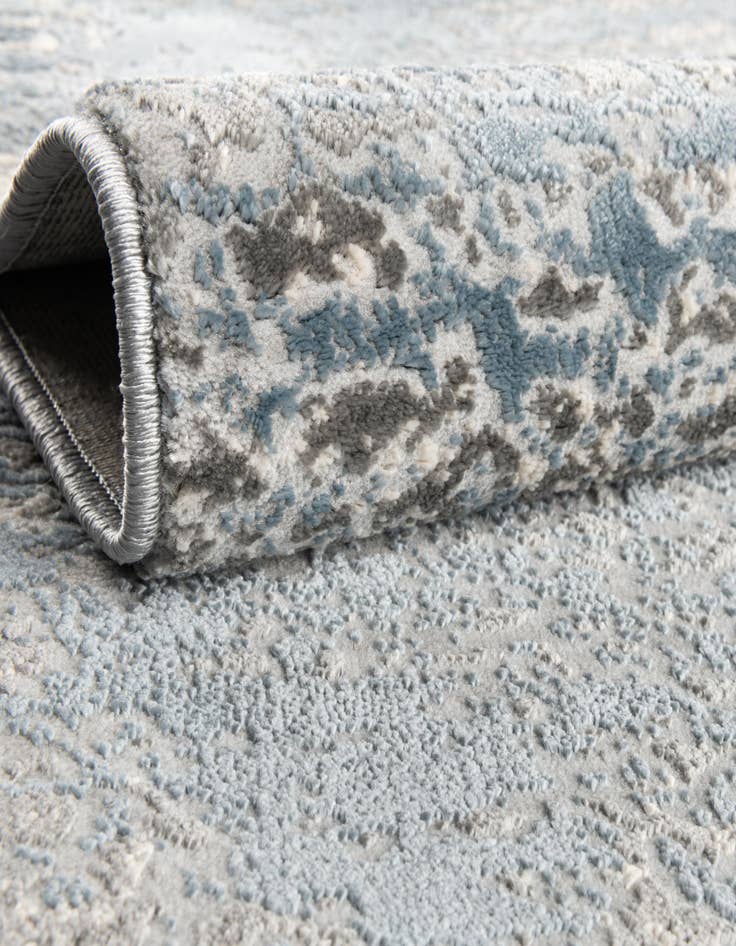 Detail image of  5' 3 x 7' 7 Caspian Rug