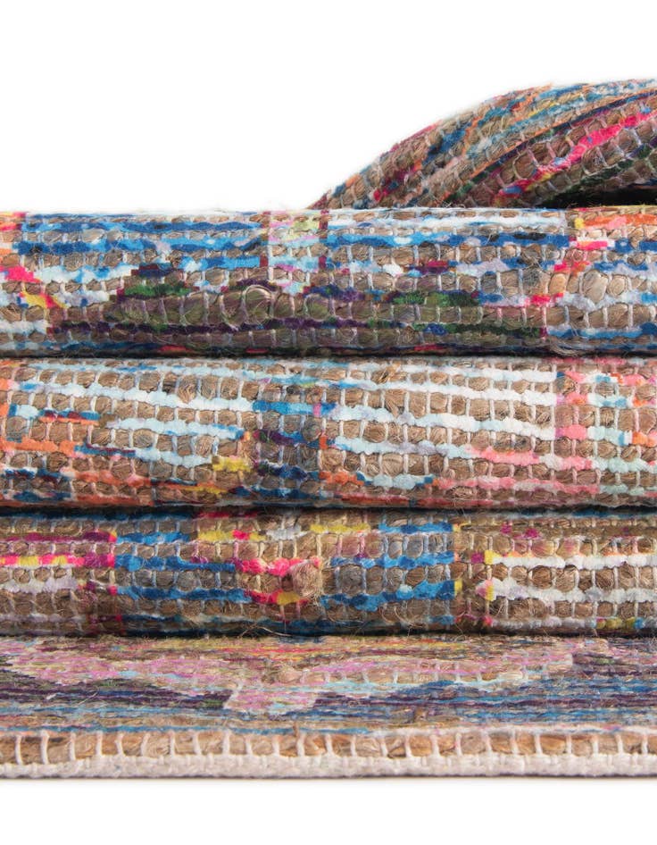 Detail image of  4' 1 x 6' 1  Hand Woven Chenille Jute Rug