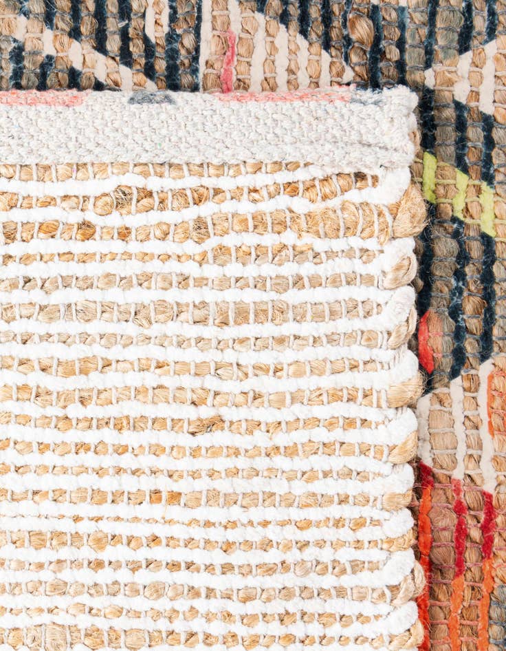 Detail image of  4' 1 x 6' 1 Chenille Jute Rug