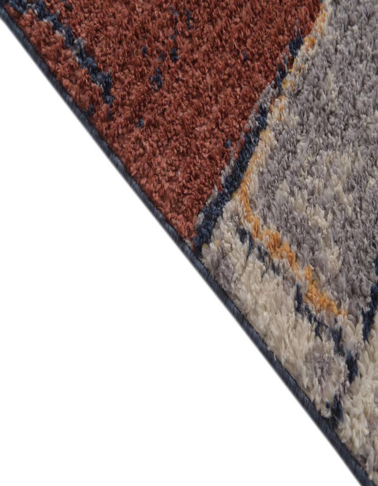 Detail image of  5' x 8' 3 Cherokee Rug