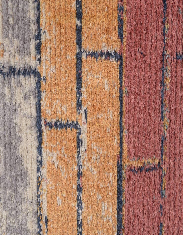 Detail image of  5' x 8' 3 Cherokee Rug