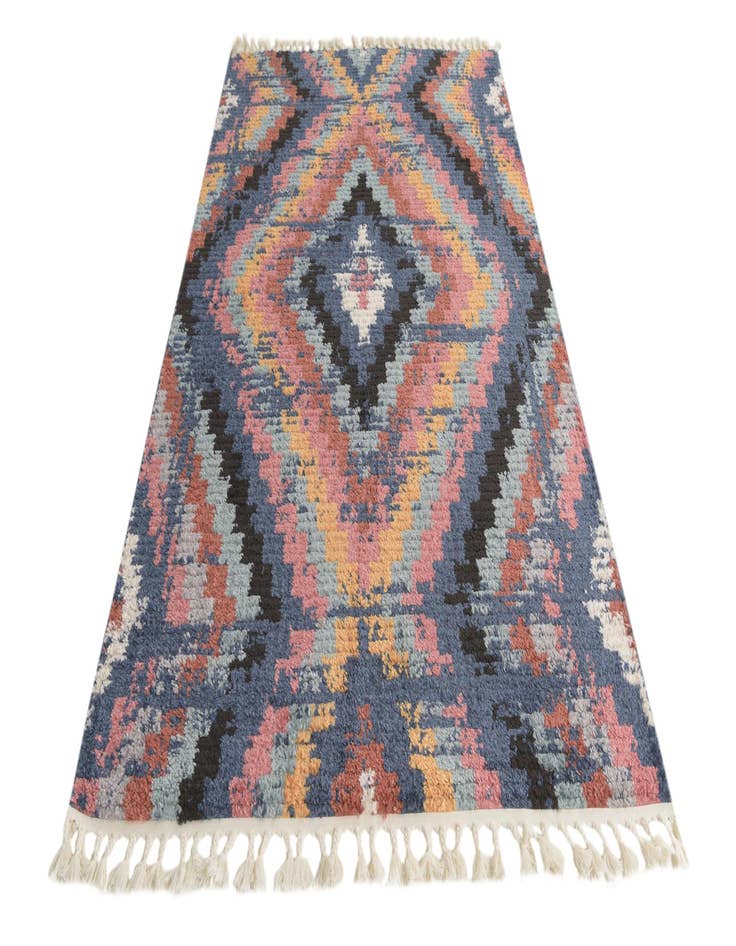 Detail image of  5' x 8' 3 Cherokee Rug