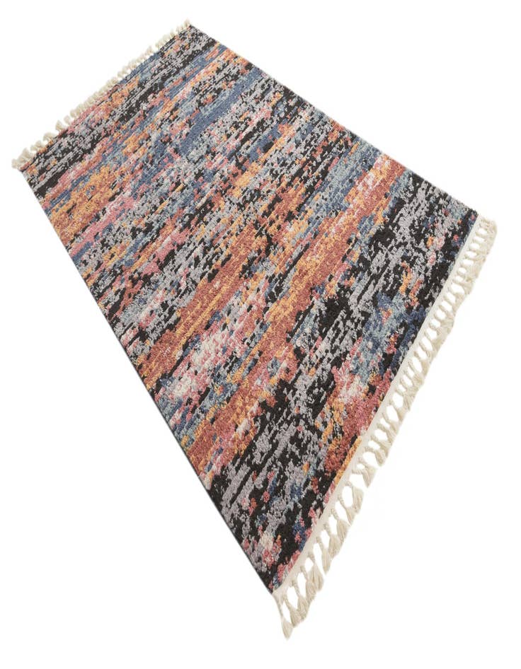 Detail image of  5' x 8' 3 Cherokee Rug