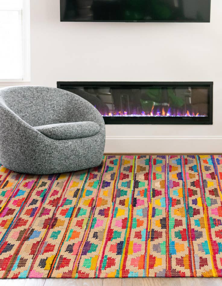 Detail image of  8' x 11'  Hand Woven Chindi Trellis Rug