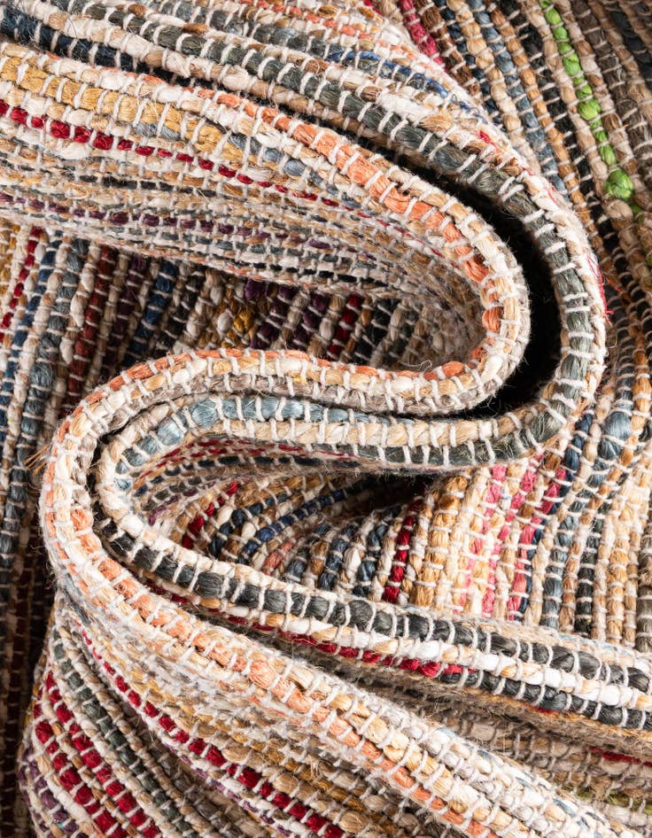 Detail image of  4' 1 x 6' 1  Hand Woven Chunky Jute Rug