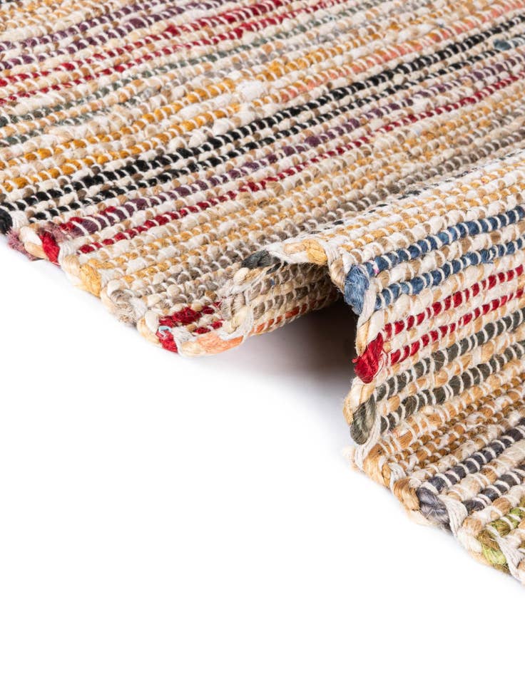 Detail image of  4' 1 x 6' 1  Hand Woven Chunky Jute Rug