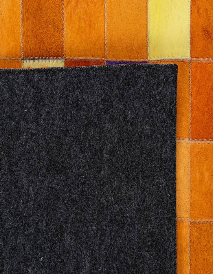 Detail image of  8' 9 x 9' 11 Cowhide - Patchwork Rug