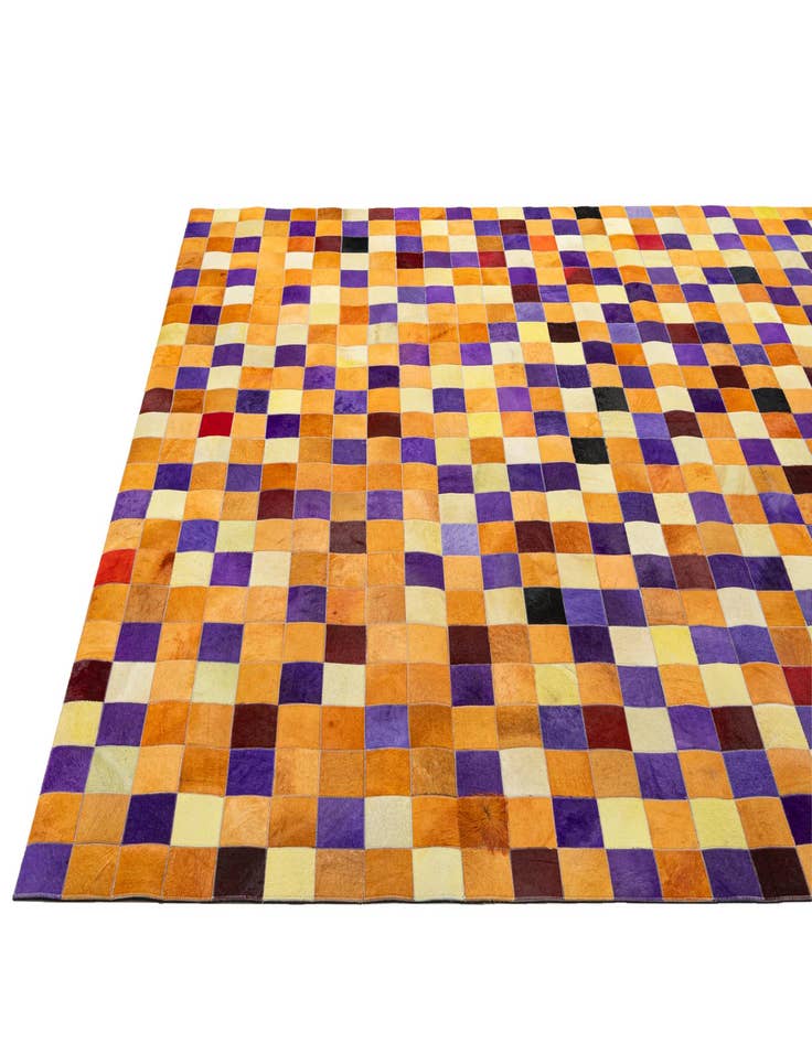 Detail image of  8' x 10' Cowhide - Patchwork Rug