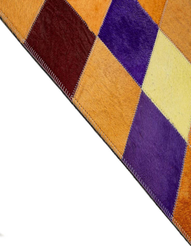 Detail image of  8' x 10' Cowhide - Patchwork Rug