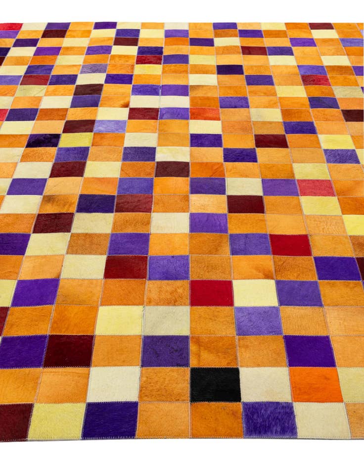 Detail image of  8' x 9' 10 Cowhide - Patchwork Rug