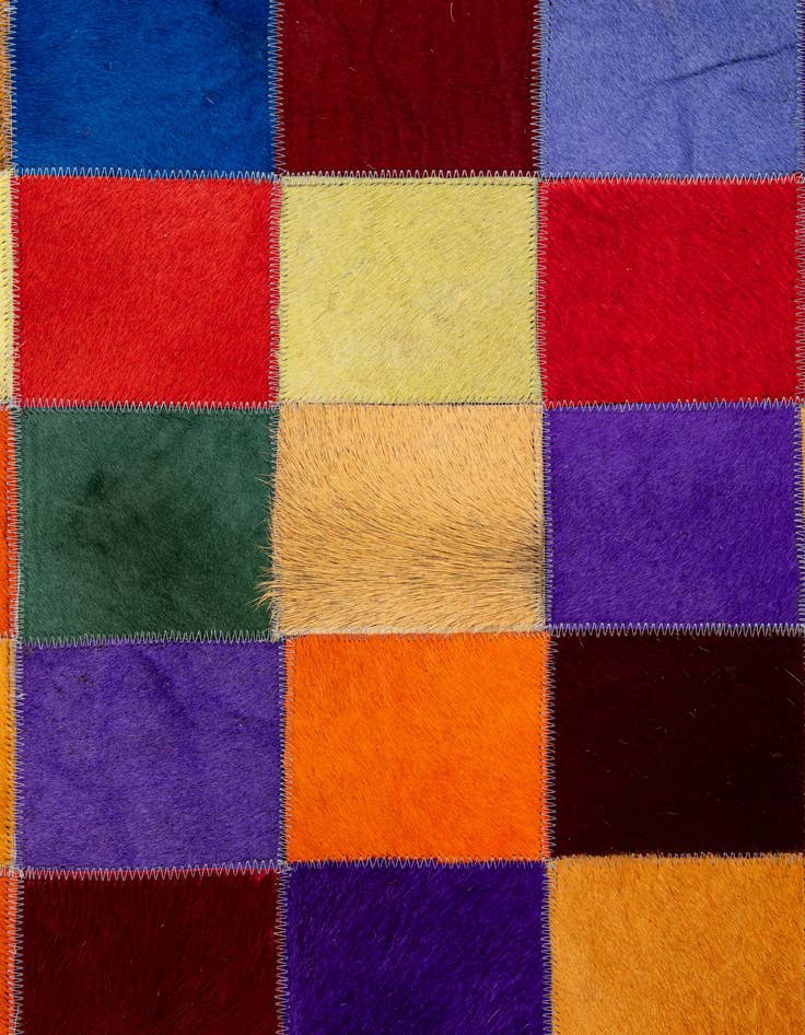 Detail image of  8' x 9' 9 Cowhide - Patchwork Rug