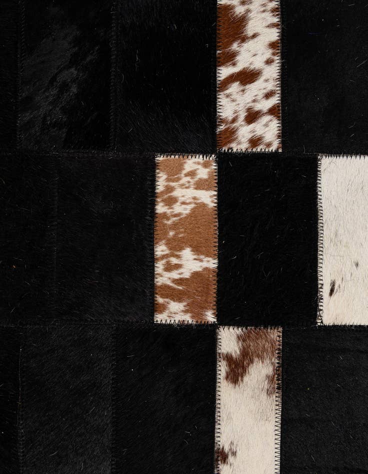 Detail image of  8' 1 x 10' 1 Cowhide - Patchwork Rug