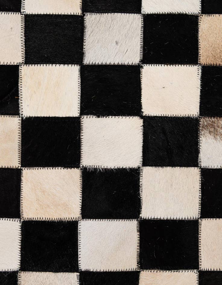 Detail image of  8' x 9' 11 Cowhide - Patchwork Rug